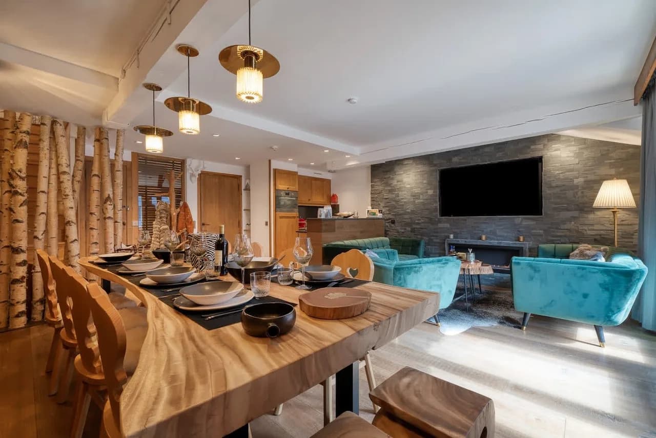 Deluxe Ski Duplex Flat in the Heart of Courchevel photo 5