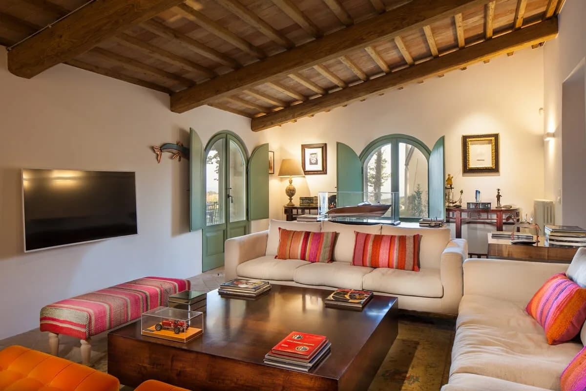 Charming Authentic Villa in the Heart of Tuscany photo 2