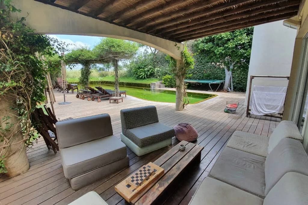 Bio Swimming Pool Villa - Beach Access photo 4