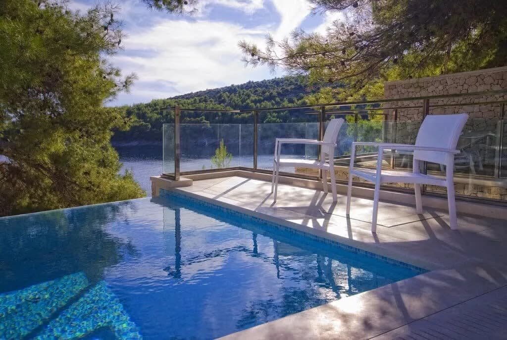 Fabulous Jewel Villa with Spacious Terraces photo 5