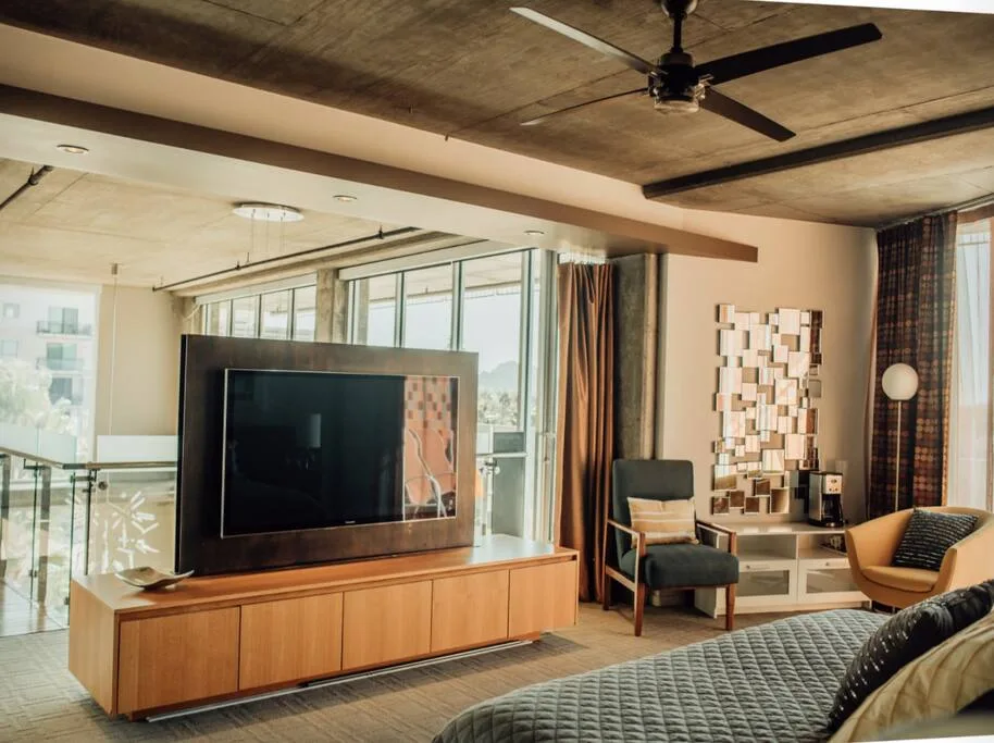 Prestigious Suite with Incredible Amenities photo 5