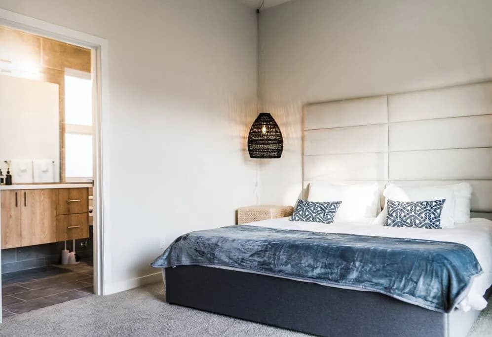 The Perfect Space Condo in Downtown Seattle photo 4