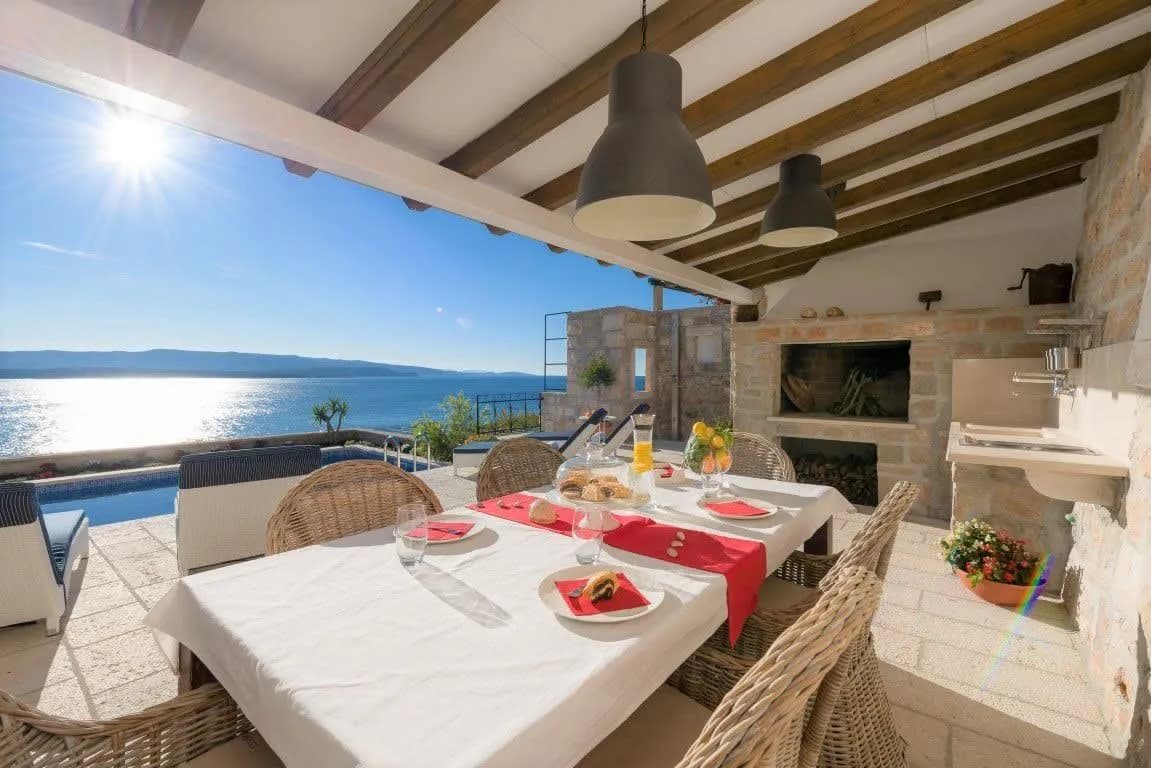 Enticing Sunset Villa With Magnificent Sea ViewS photo 5
