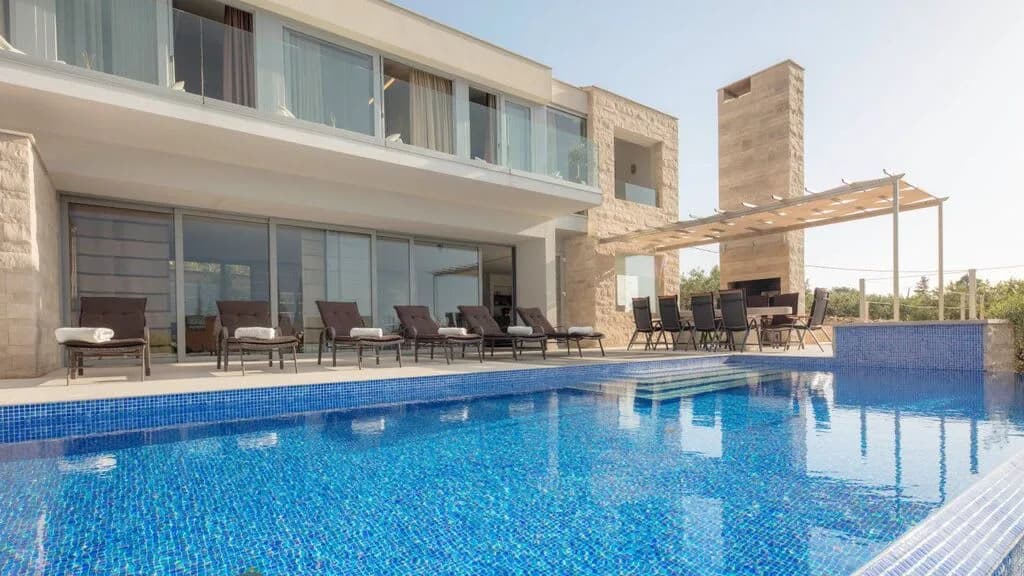 Ultra Modern Villa of Splitska photo 4
