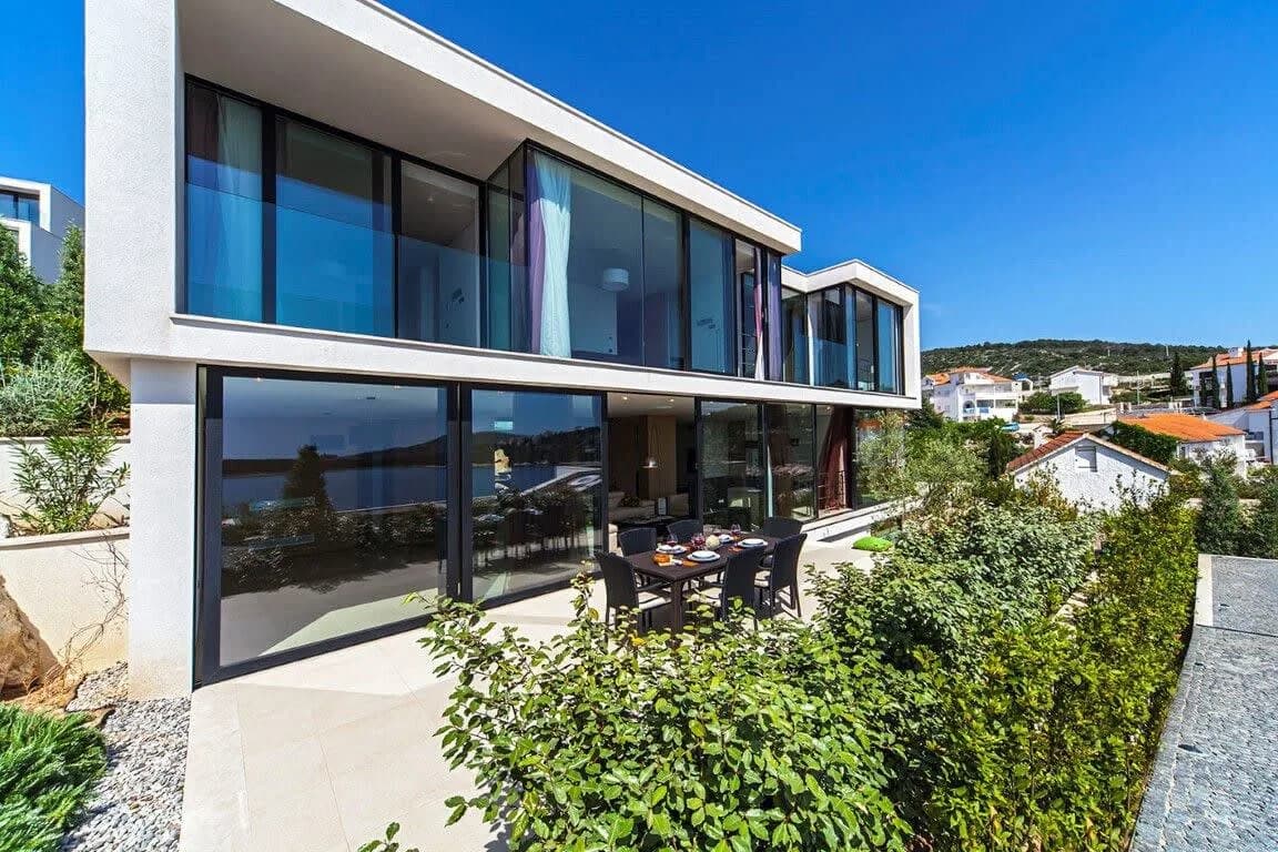 Charming Private Villa Close To Beach photo 4
