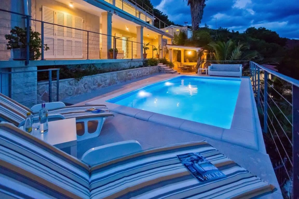 Lavish Seafront Villa with Private Beach in Hvar photo 2