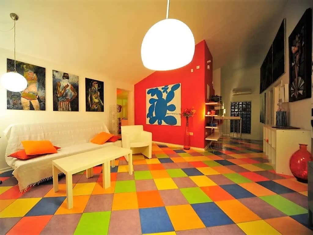 Vibrant Fierce Villa with Magnificent Furnishings photo 3