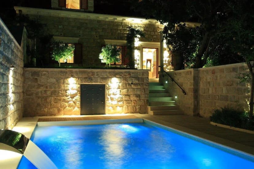 Splendid Stone Villa Near Dubrovnik Old Town