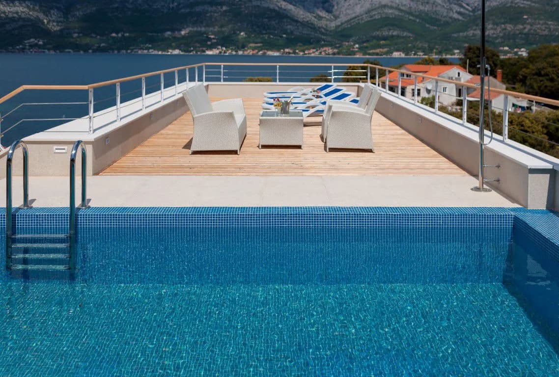 Elegant Prime Two Villa of Karcula  Island