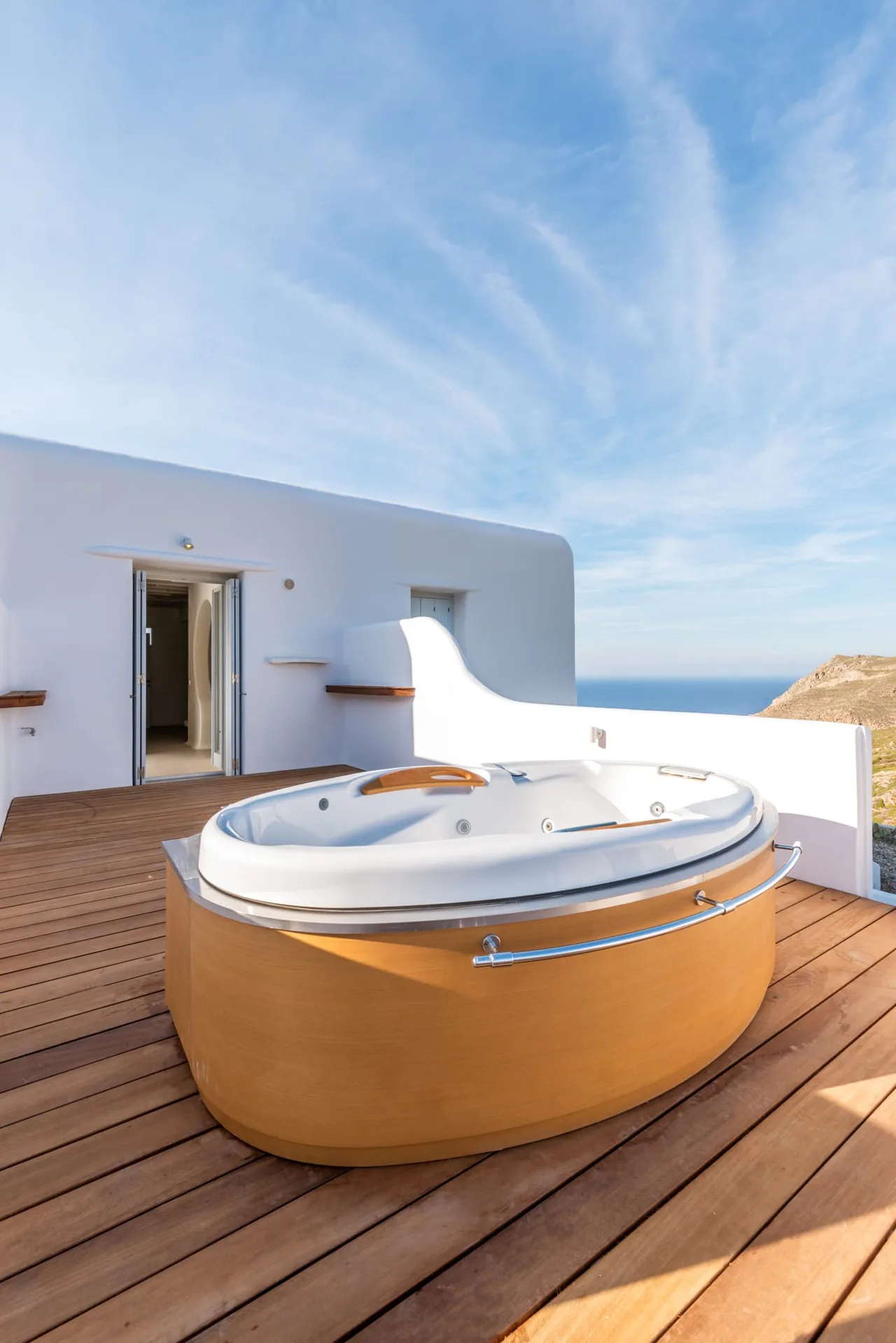 Prime Time Villa with Outstanding Interiors photo 5