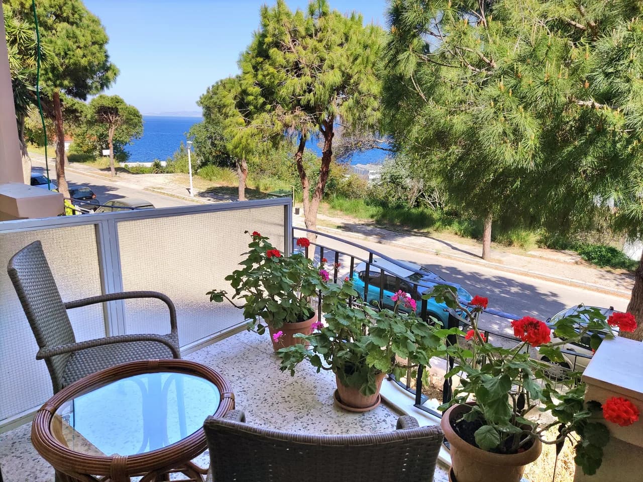 Atmospheric Apartment with Stunning Sea View photo 4