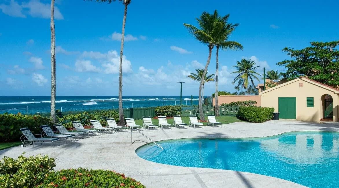 Aromatic Tropical Villa Near Iconic Beaches