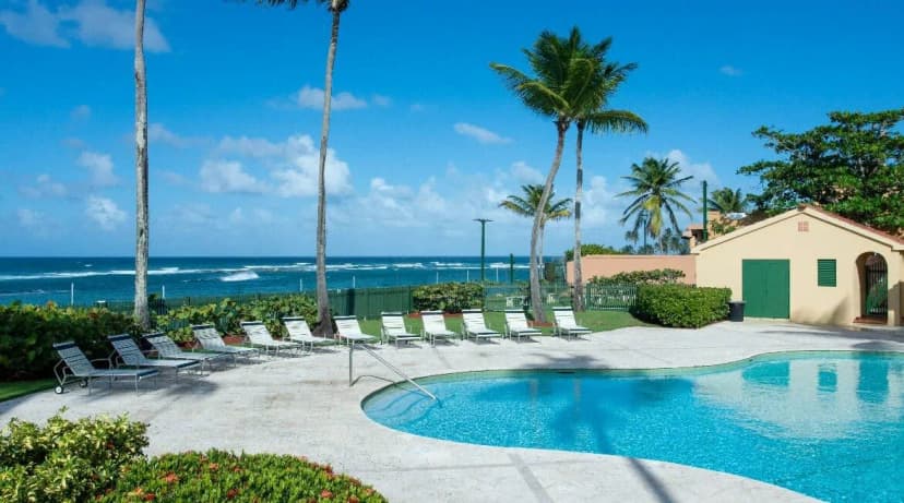 Aromatic Tropical Villa Near Iconic Beaches