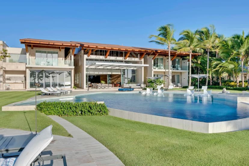 Sleek Contemporary Villa with Infinity Pool in Punta Cana