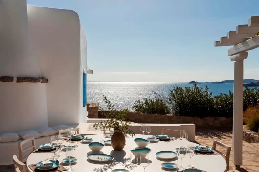 Mykonos Luxury Villa with Seafront Panorama