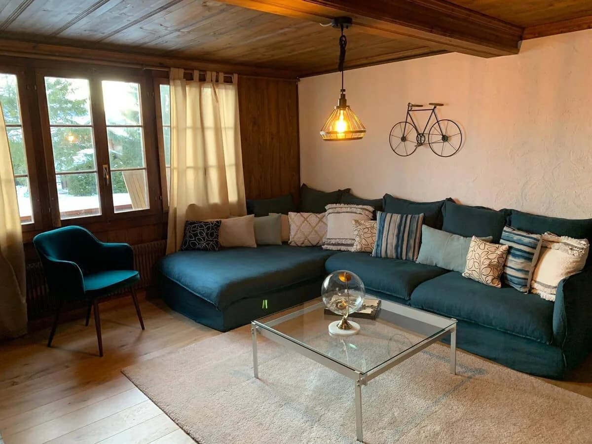 Homey 1 Bedroom Spot in a Swiss Typical Chalet photo 2