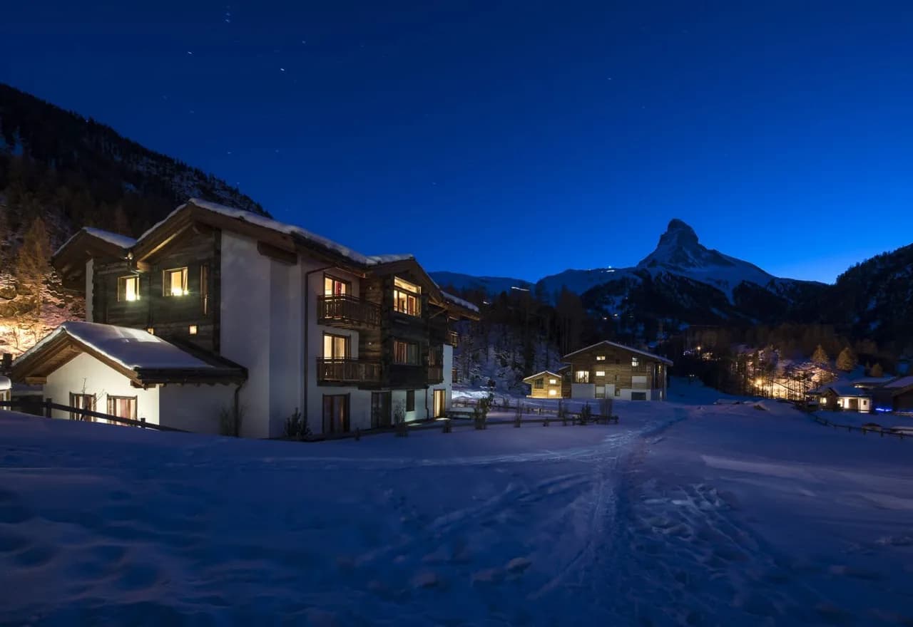 Fantastic Chalet with Perfect Design photo 3