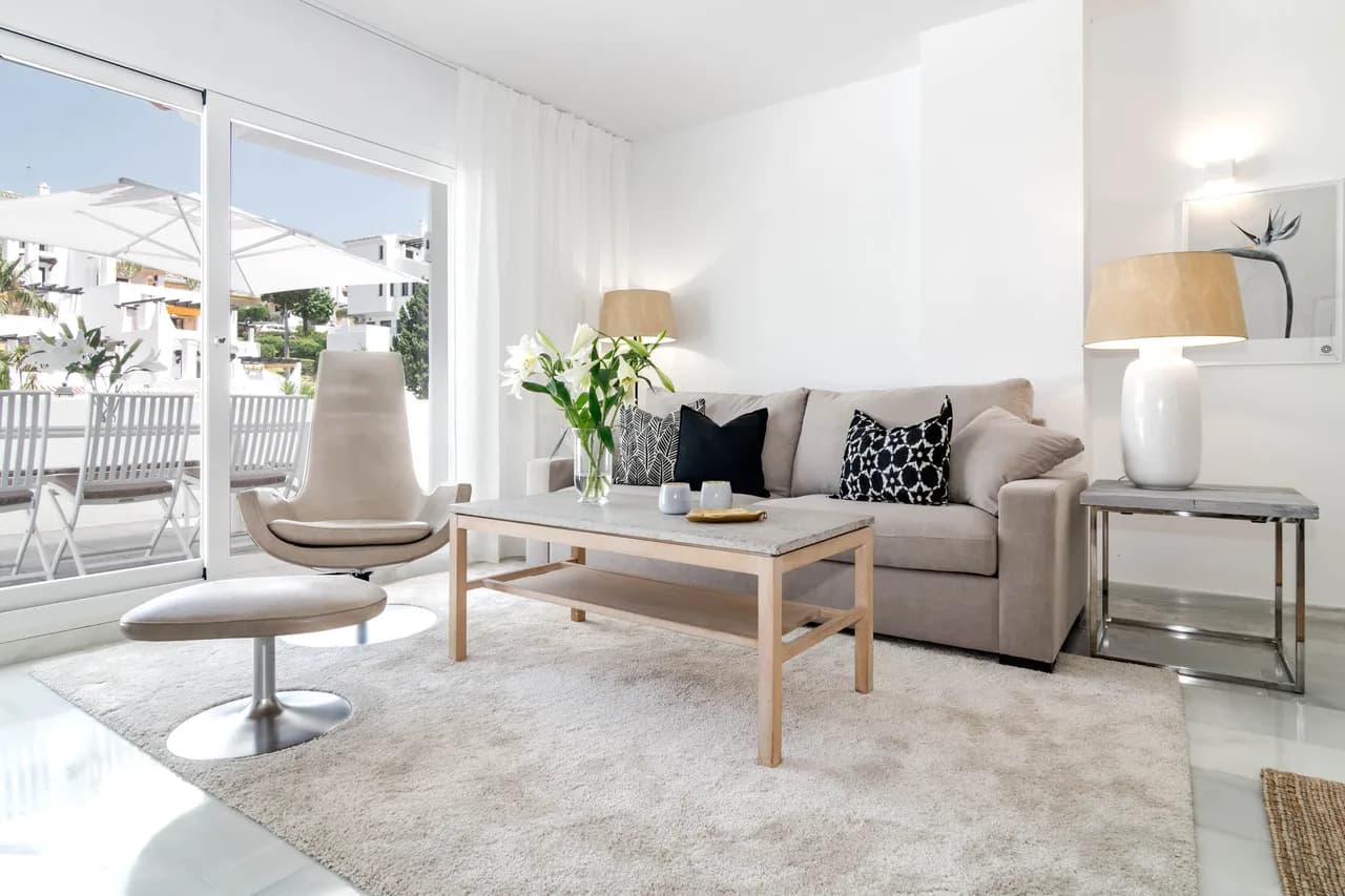 Fantastic 3 BR Apartment photo 2