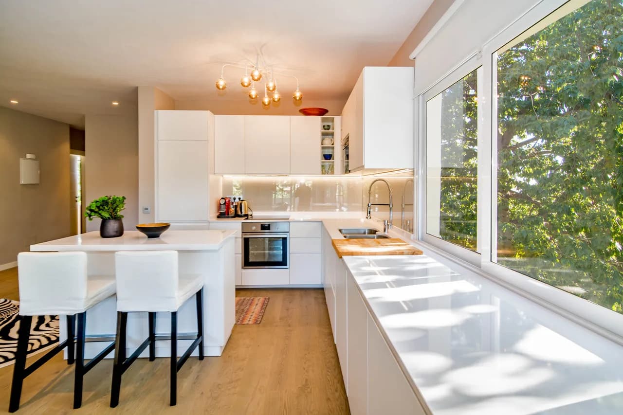 Amazing 3 BR Apartment photo 4