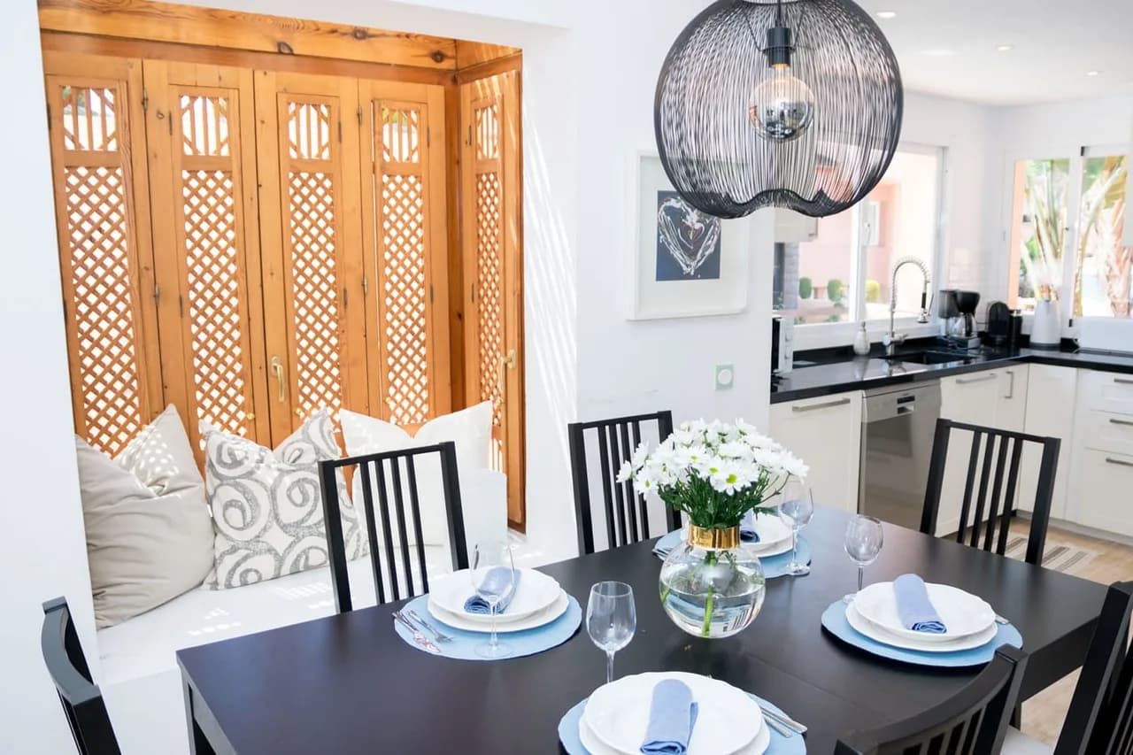 Beautiful Town House photo 4