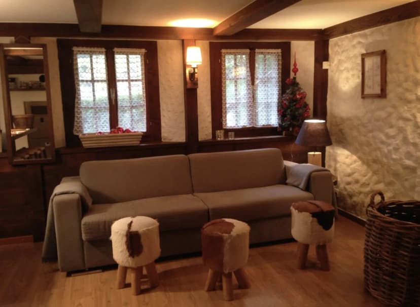Cozy One Bedroom Flat In Gsteig