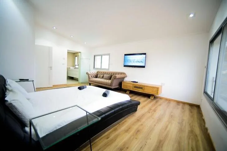 Outstanding 7BR Villa Close to the Sea photo 5