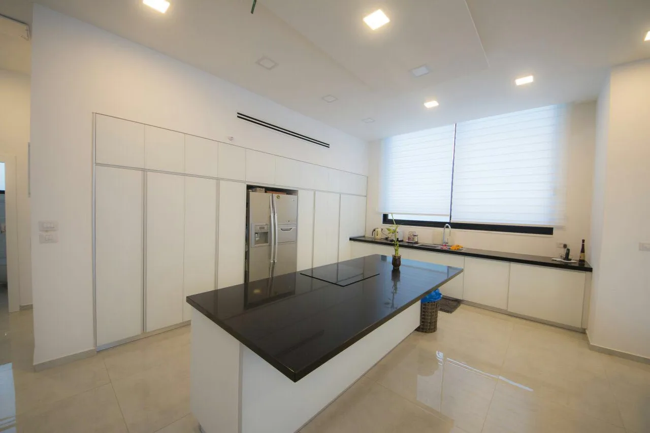 Stylish Modern Villa with Lovely Swimming Pool photo 4
