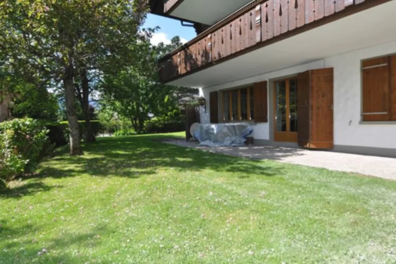 3 Bedroom Chalet in Oberbort, Saanen photo 4