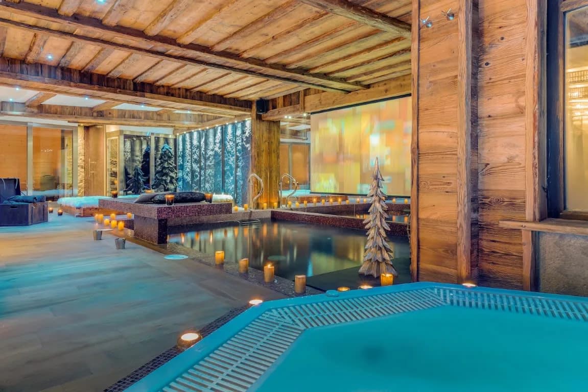 Lavish Design Chalet in Val D'isere photo 3