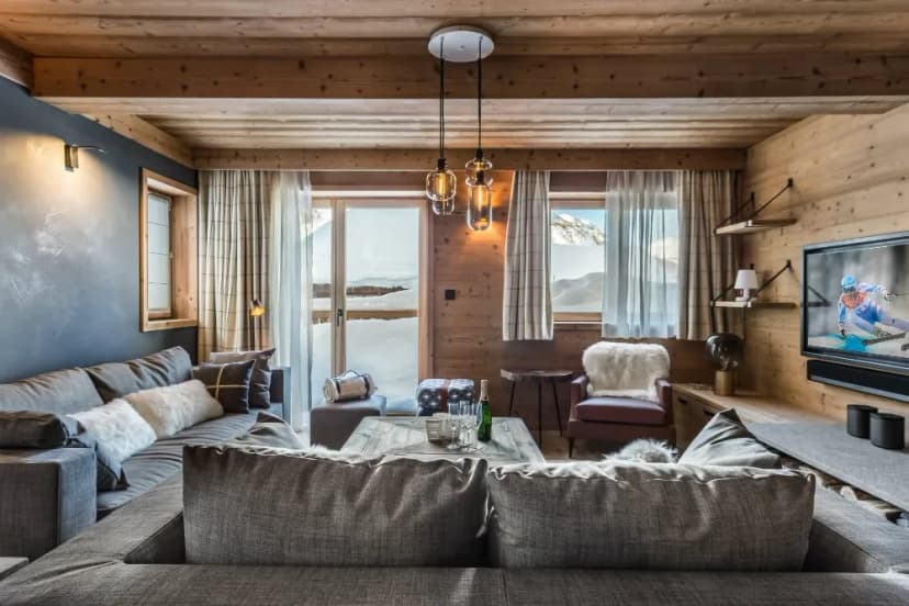 Majestic Hunky Apartment at the Foot of the Solaise Forest