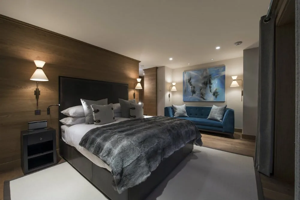 Stunning Titan Chalet in the Heart of Meribel photo 2