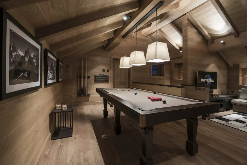 Stunning Titan Chalet in the Heart of Meribel photo 3