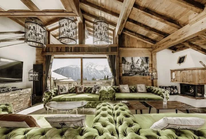 Deluxe Wintertime Chalet photo 4