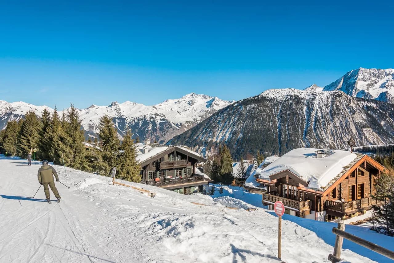 Attractive Esteemed Chalet  Located in the Hameau De Cachemire photo 5