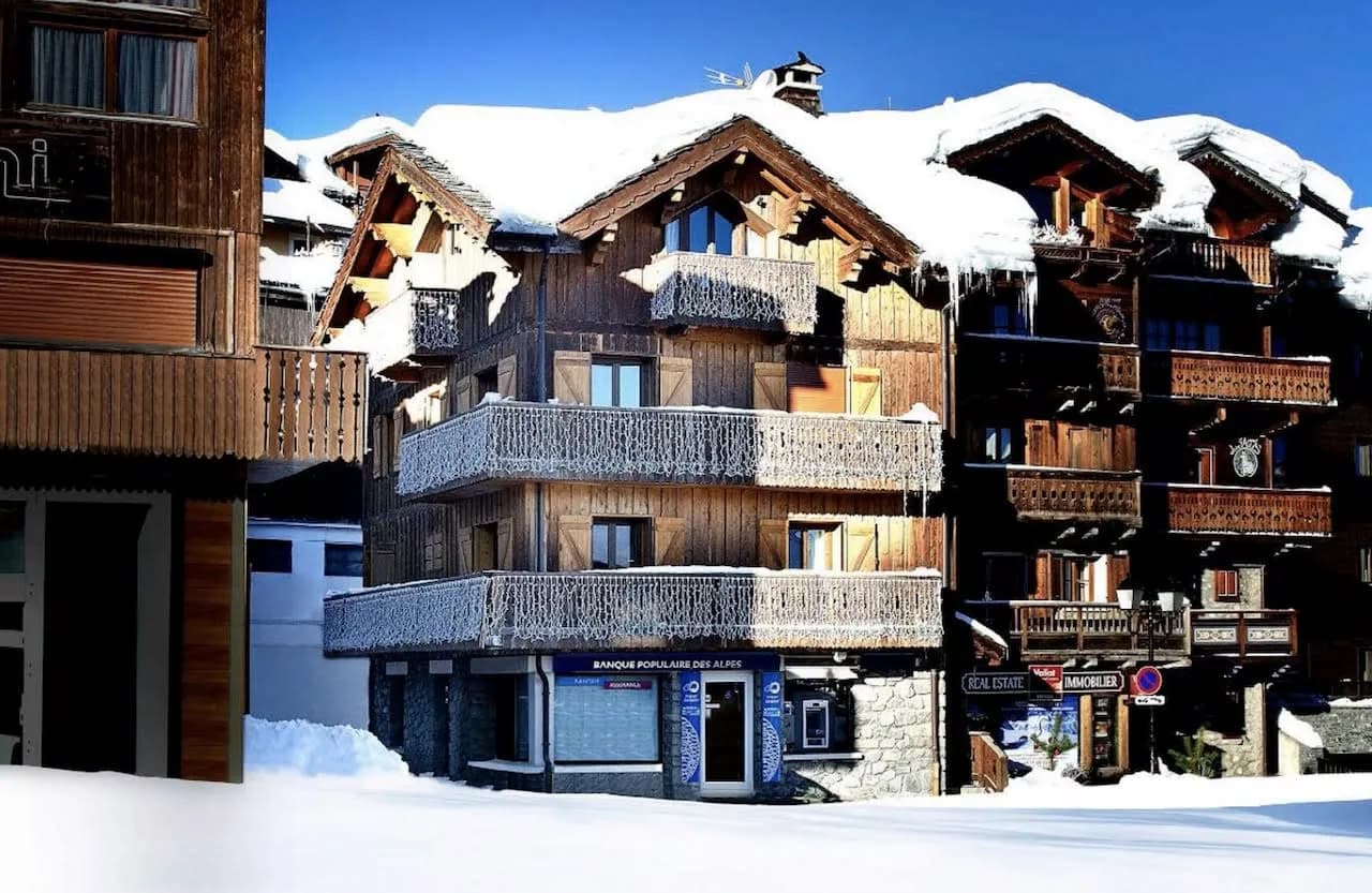 Magnificent Light Chalet With Indoor Pool And Jacuzzi photo 3