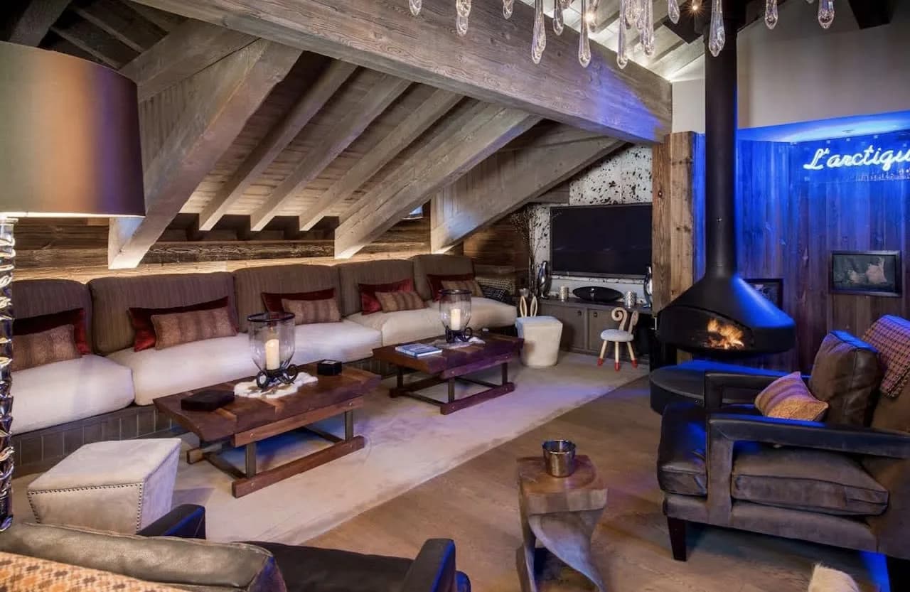 Magnificent Light Chalet With Indoor Pool And Jacuzzi photo 5