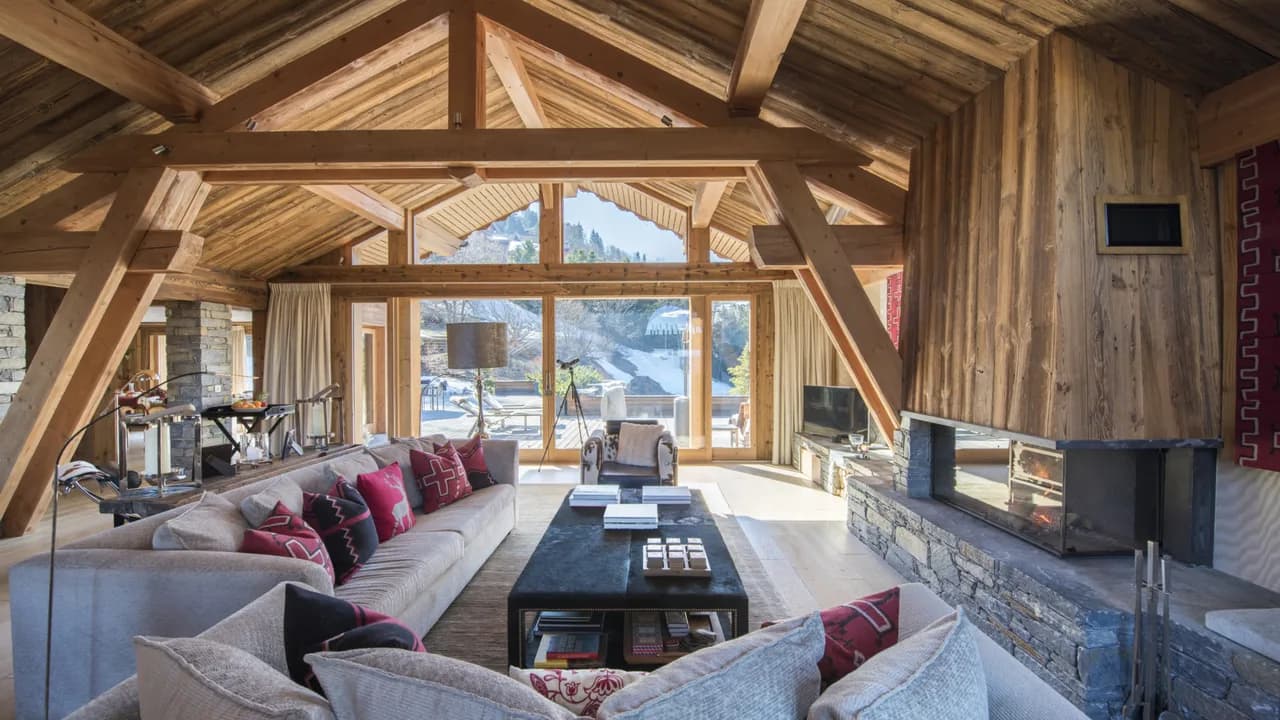 Incredible Posh 6 BR Chalet in Meribel's Center photo 5