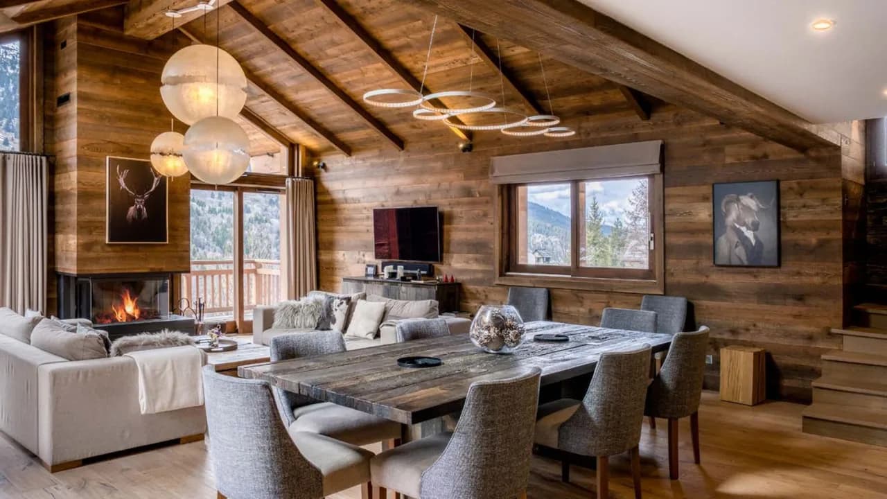 Posh Modern Chalet at the Heart of Three Valleys photo 4