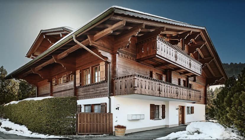 White Cozy Flat In The Center Of Gstaad