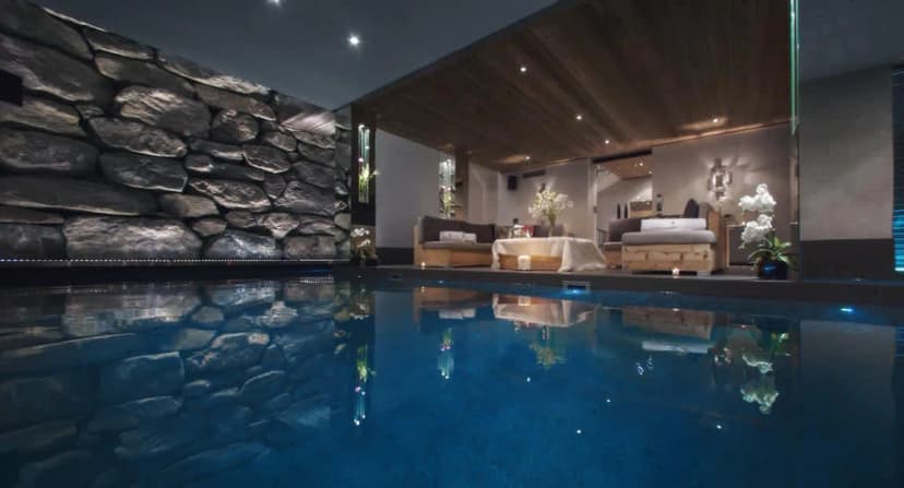 Spacious And Luxury Chalet