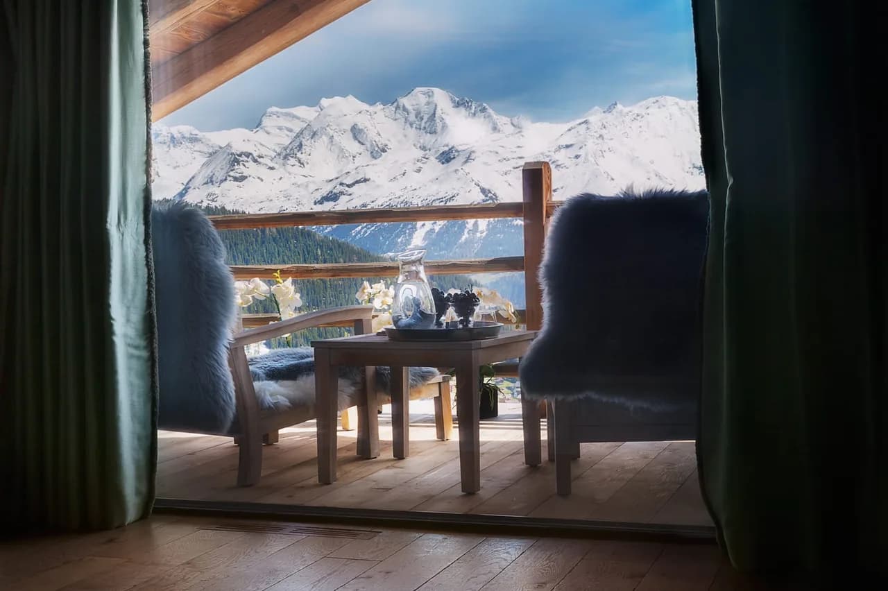 Spacious And Luxury Chalet photo 4