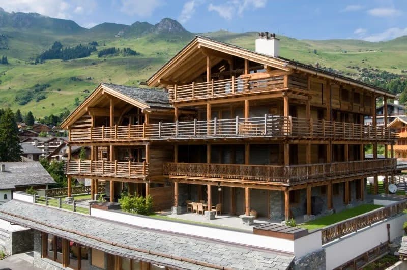 Luxurious 4-Bedroom Apartment in Verbier photo 4