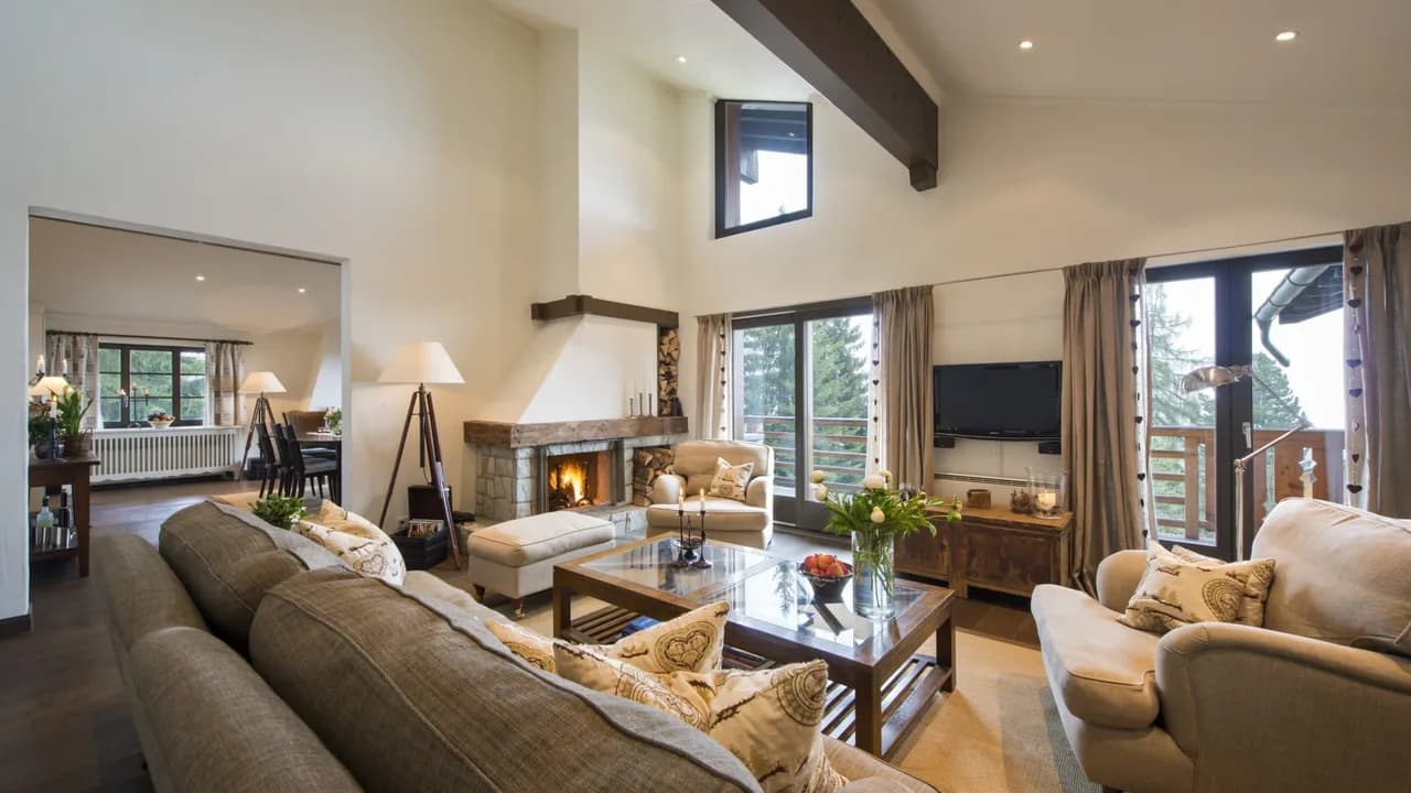 Elegant Apartment with Valley Views photo 5