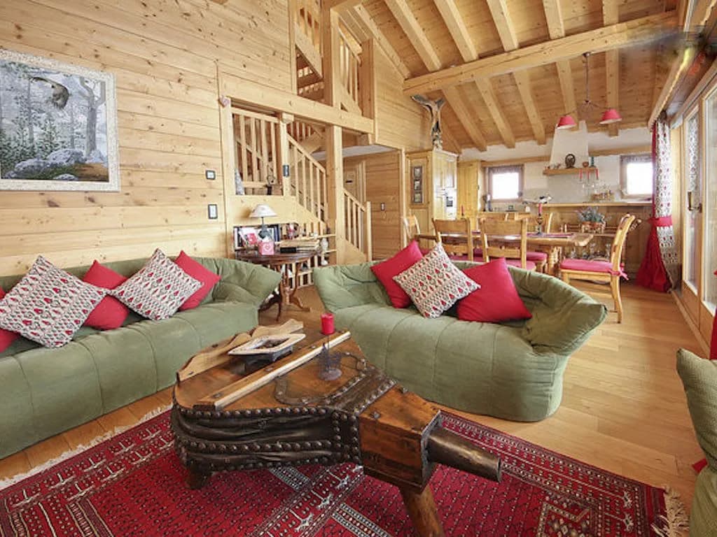 Adorable Swiss Chalet Near Crans Montana Centre photo 3