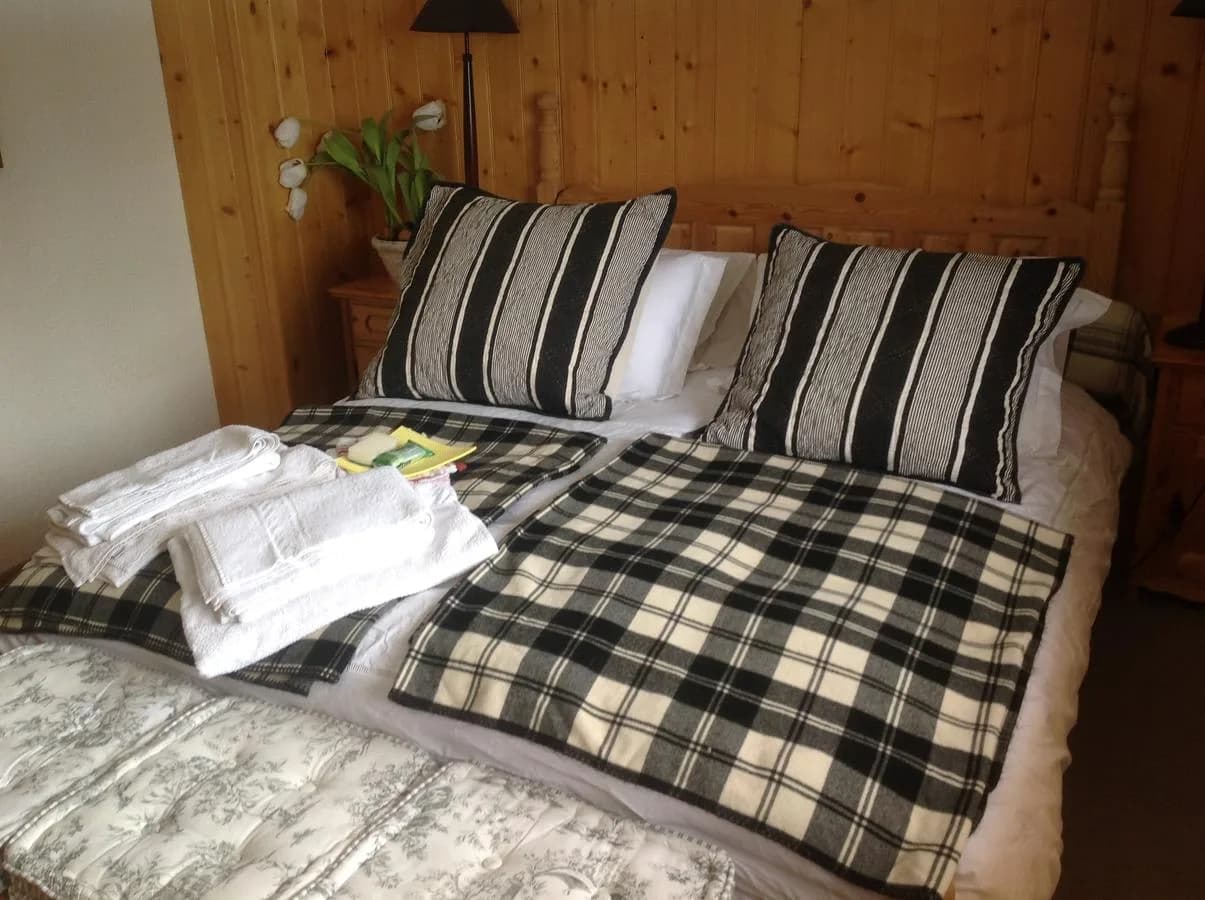 Typical Swiss Wooden Chalet Set In A Peaceful Location photo 2