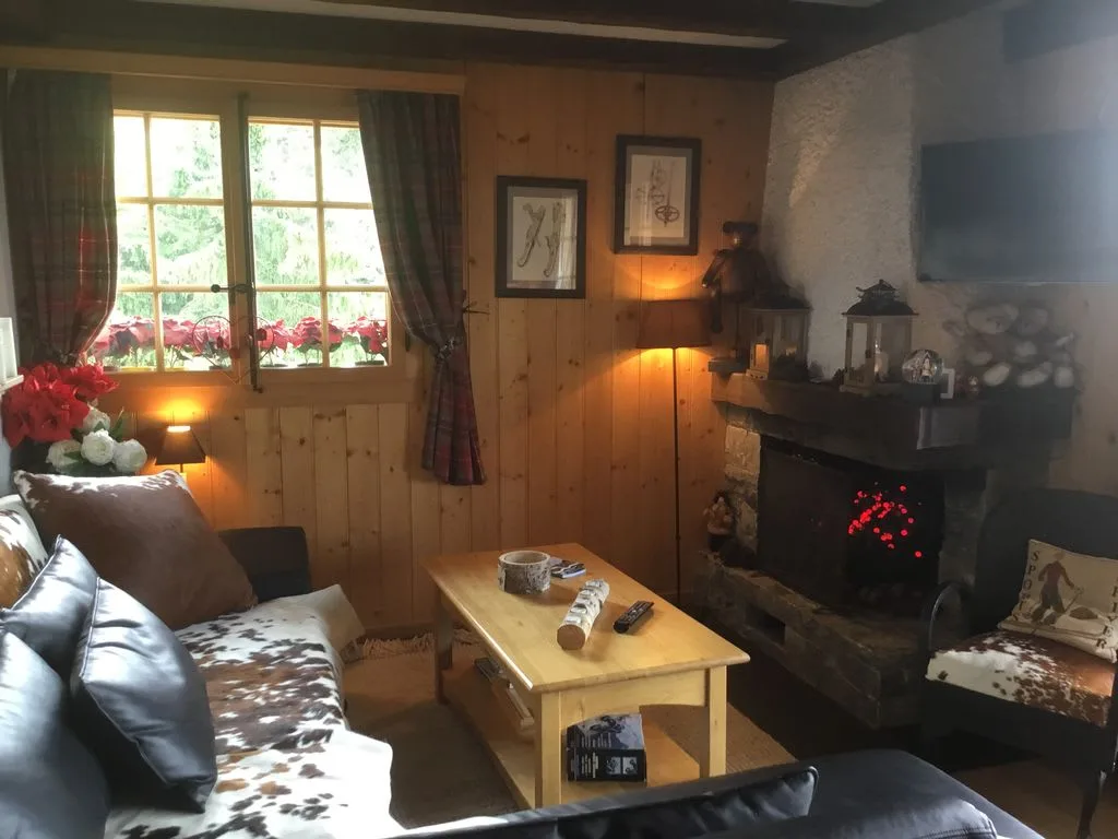 Typical Swiss Wooden Chalet Set In A Peaceful Location photo 5
