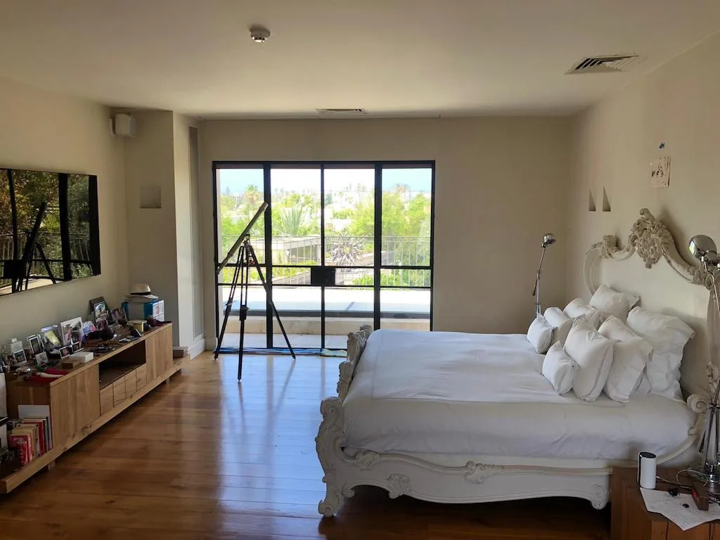 Prime Stairs Villa with Small Court and Fitness Area photo 4