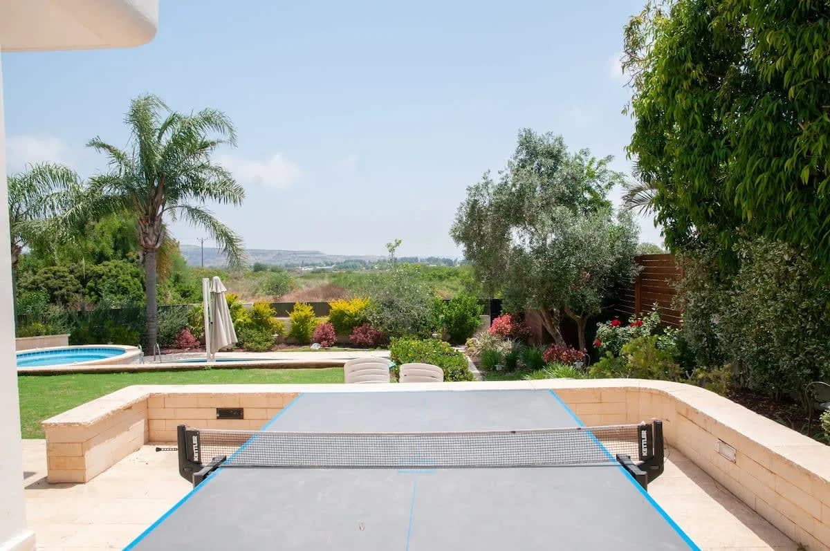 Elegant Villa Offers a View of the Mount Carmel photo 2