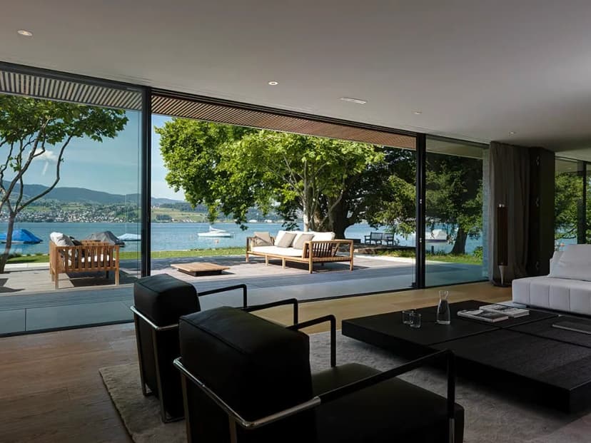 Peninsula Villa With Wellness Facilities