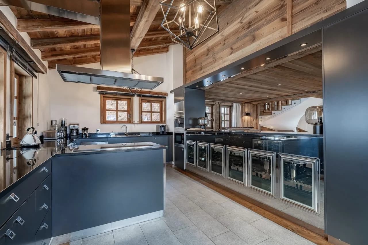 Megeve's Best Chalet Near Jaillet Ski Slopes photo 5